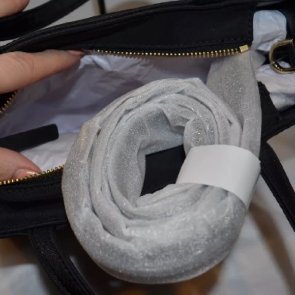 Nwt kate spade watson lane sam black crossbody bag - Picture 7 of 7